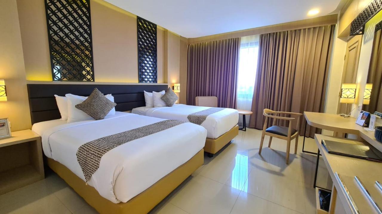 แกรนด์ อินนา มาลิโอโบโร Hotel ยอกยาการ์ตา ภายนอก รูปภาพ