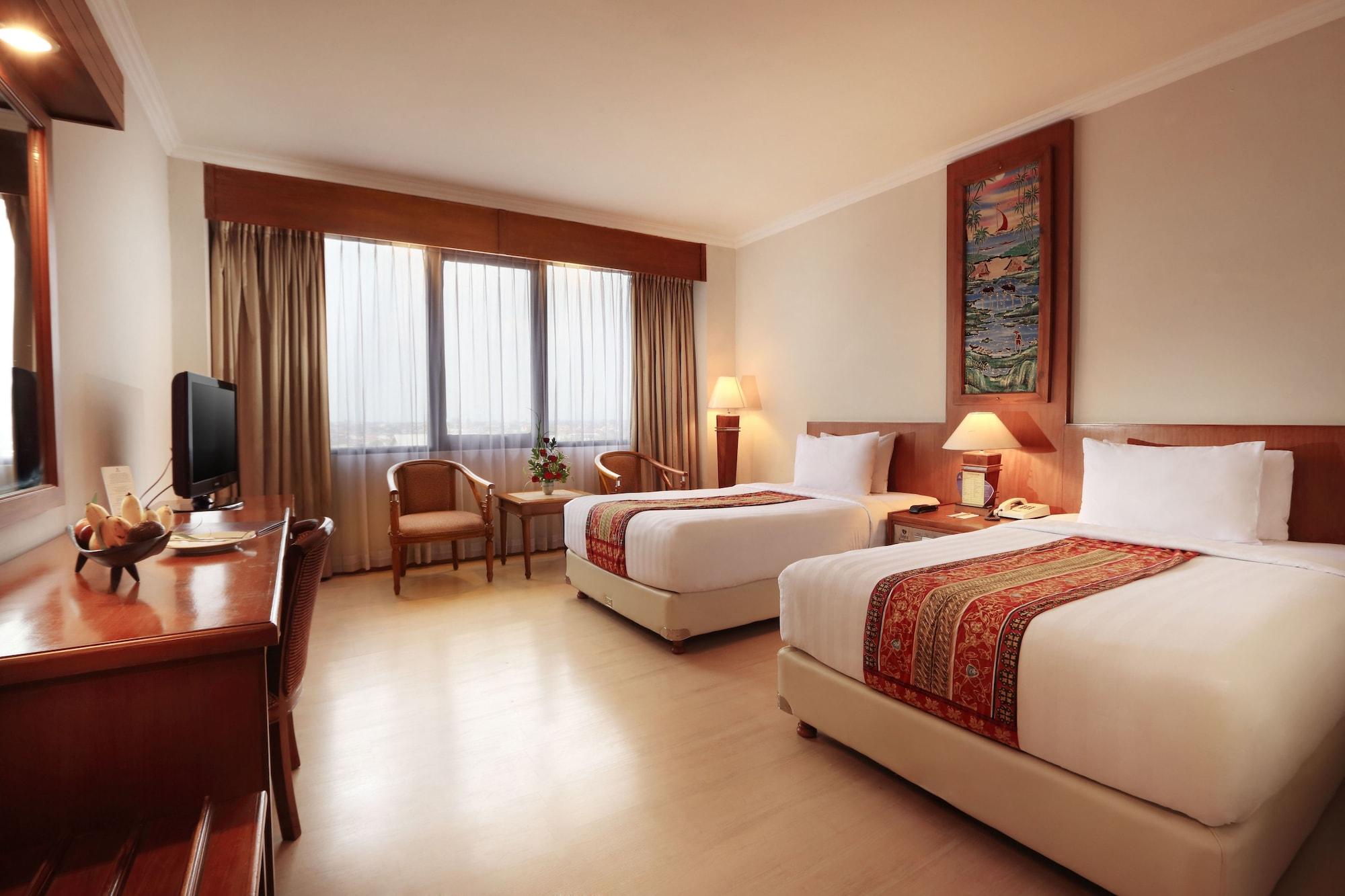 แกรนด์ อินนา มาลิโอโบโร Hotel ยอกยาการ์ตา ภายนอก รูปภาพ