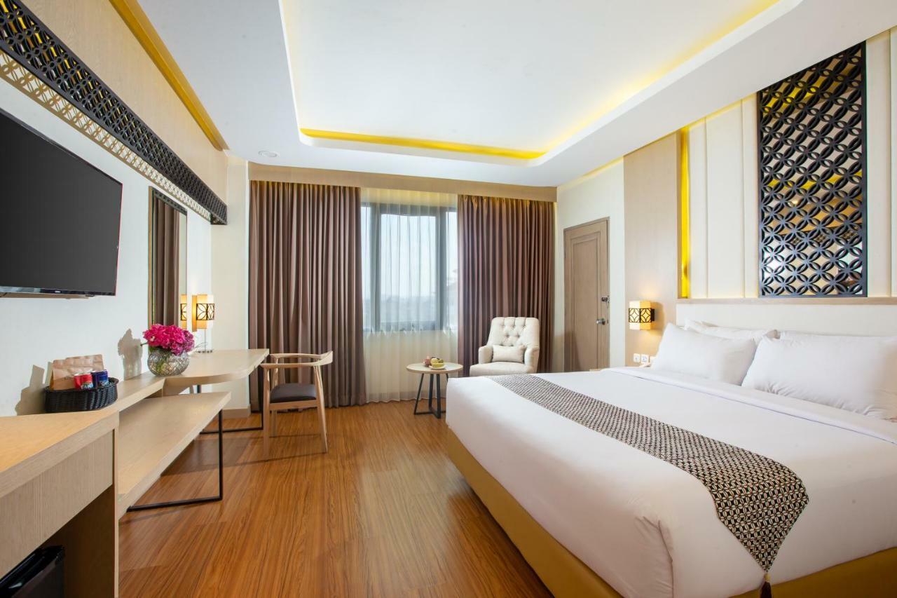 แกรนด์ อินนา มาลิโอโบโร Hotel ยอกยาการ์ตา ภายนอก รูปภาพ